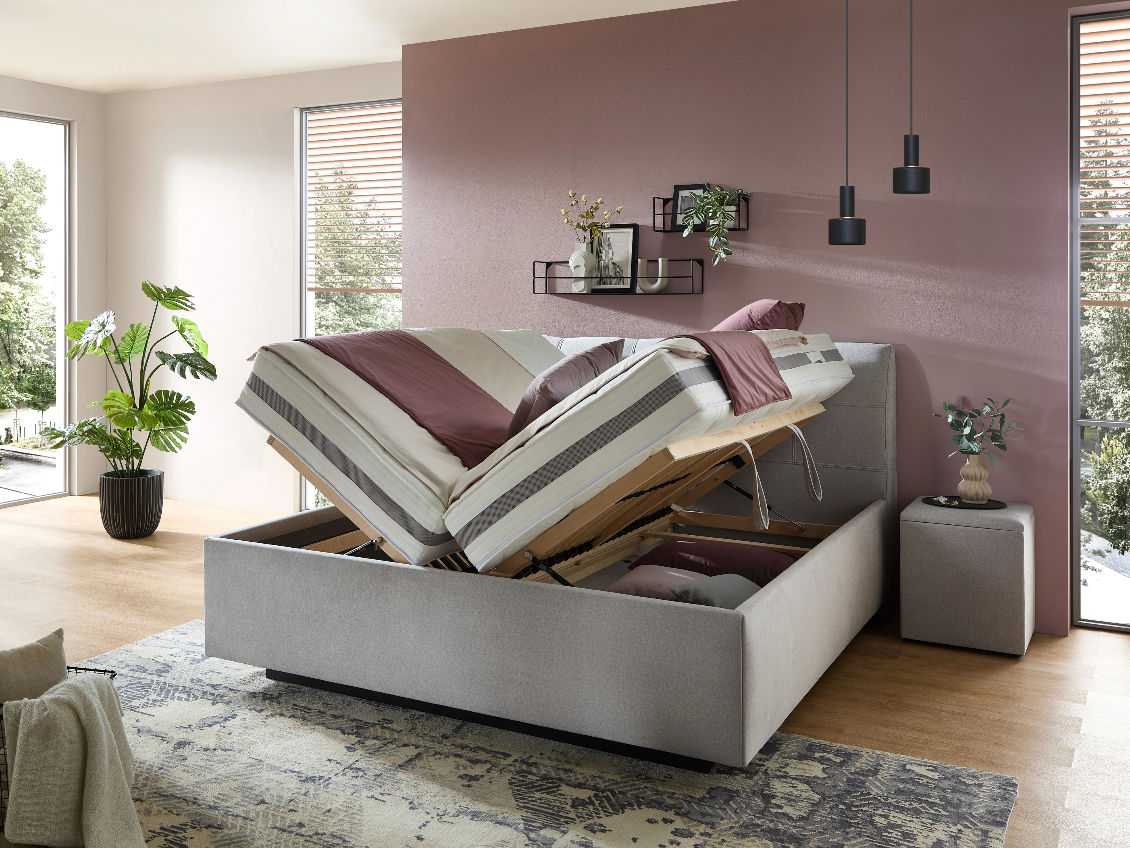 Polsterbett Evo 600/2 mit Stauraum 180x200cm Ansicht des Produktes EVO 600/2 Boxspringbett in Stoff Grau